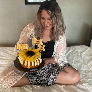 Meet your Posher, Jenn